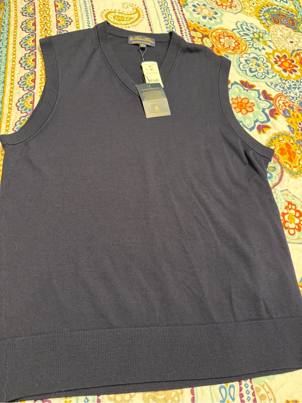 NWT Brooks Brothers Brooks tech Merino Navy V‑Neck Vest 100% Merino wool